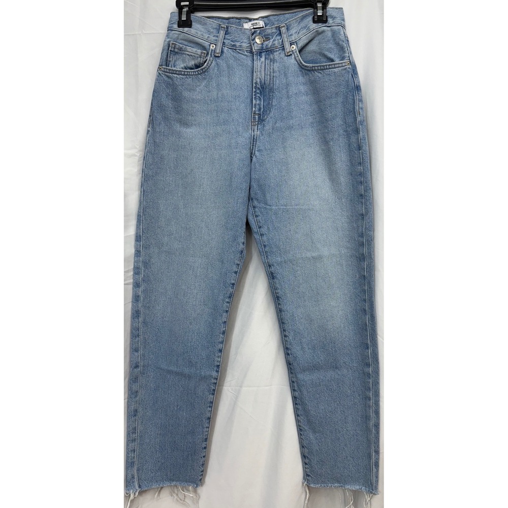 Forever 21 Straight Leg Jeans 26 Raw Hem Cropped Light Wash